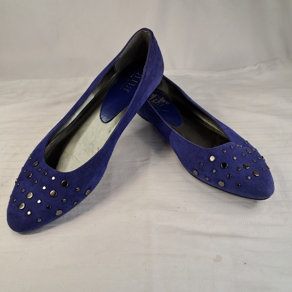 A.n.a Blue Studded Suede Flats Women's Size 9